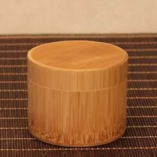 Boîte en Bambou pour Matcha – Fait Main – Capacité 20g – Style Japonais